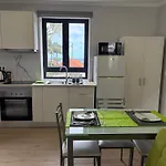 Maria S Guest House, By Op * Понта-Делгада