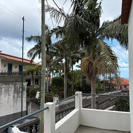 Maria S Guest House, By Op * Ponta Delgada (Madeira)